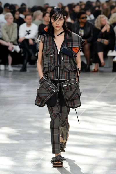 Look 31